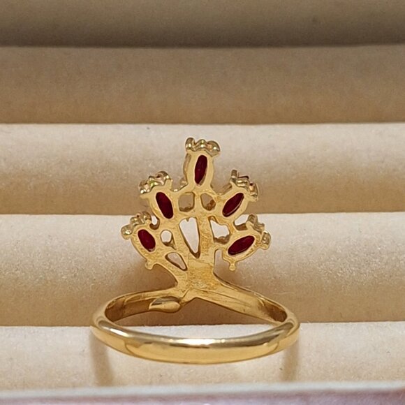 CELEBRITY Ruby Red Rhinestones Ring, Celebrity Mark - Picture 7 of 13